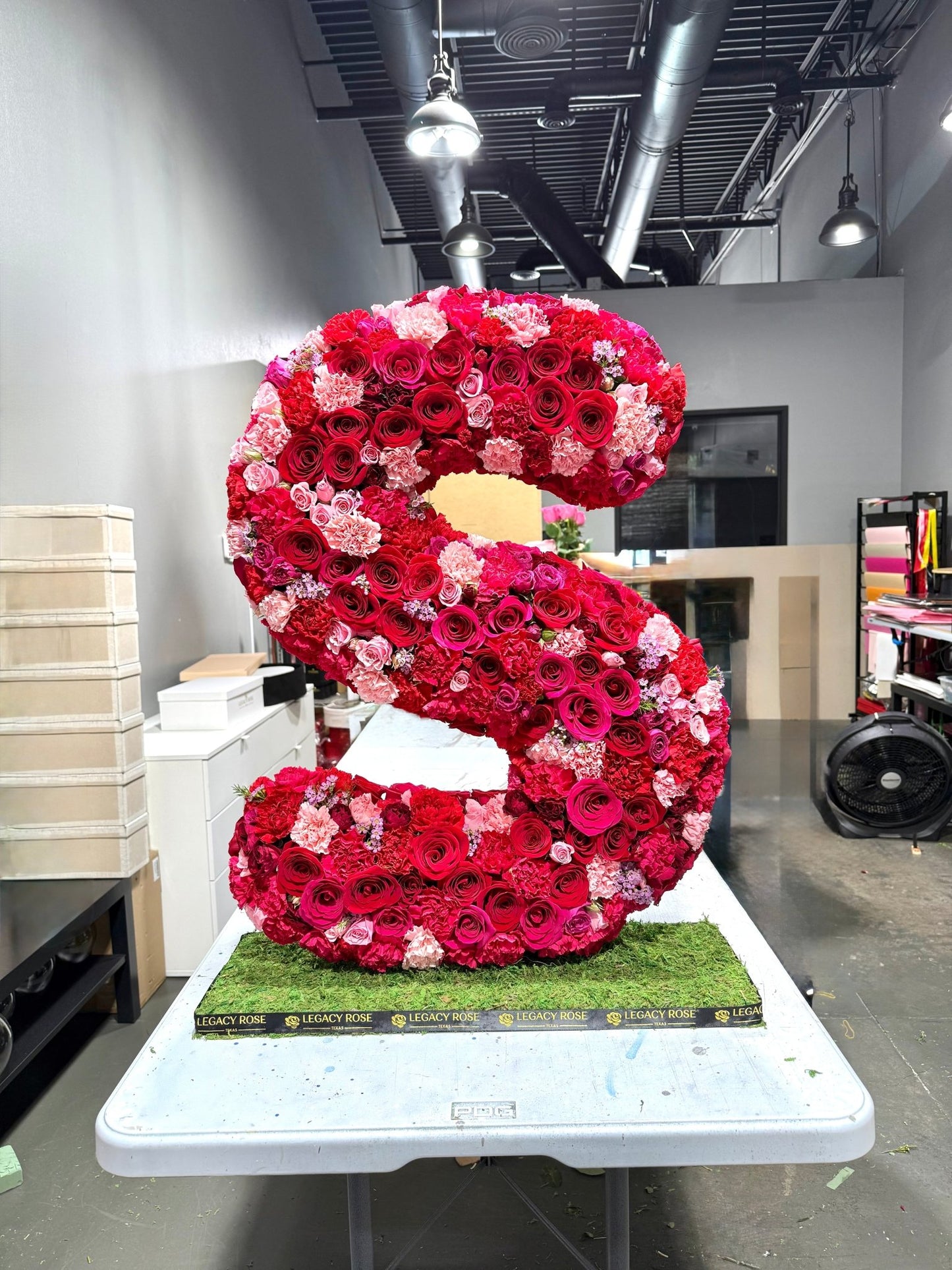 Floral Letter or Number (Aprox. 3ft High) - Legacy Rose TX