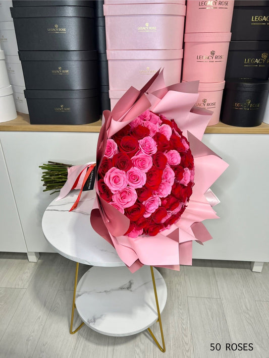 Red and Pink Rose Bouquet / Ramo Buchon - Legacy Rose TX