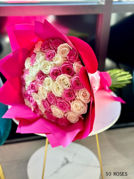 White and Pink Rose Bouquet / Ramo Buchon - Legacy Rose TX