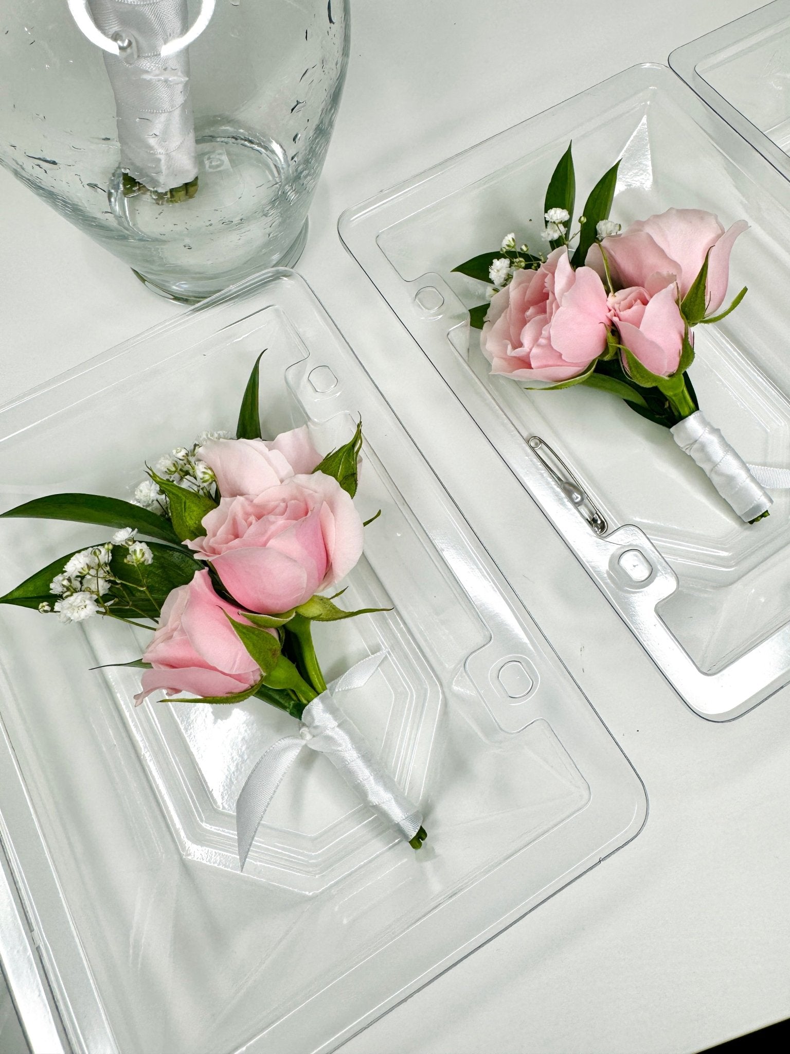 Boutonniere - Legacy Rose TX